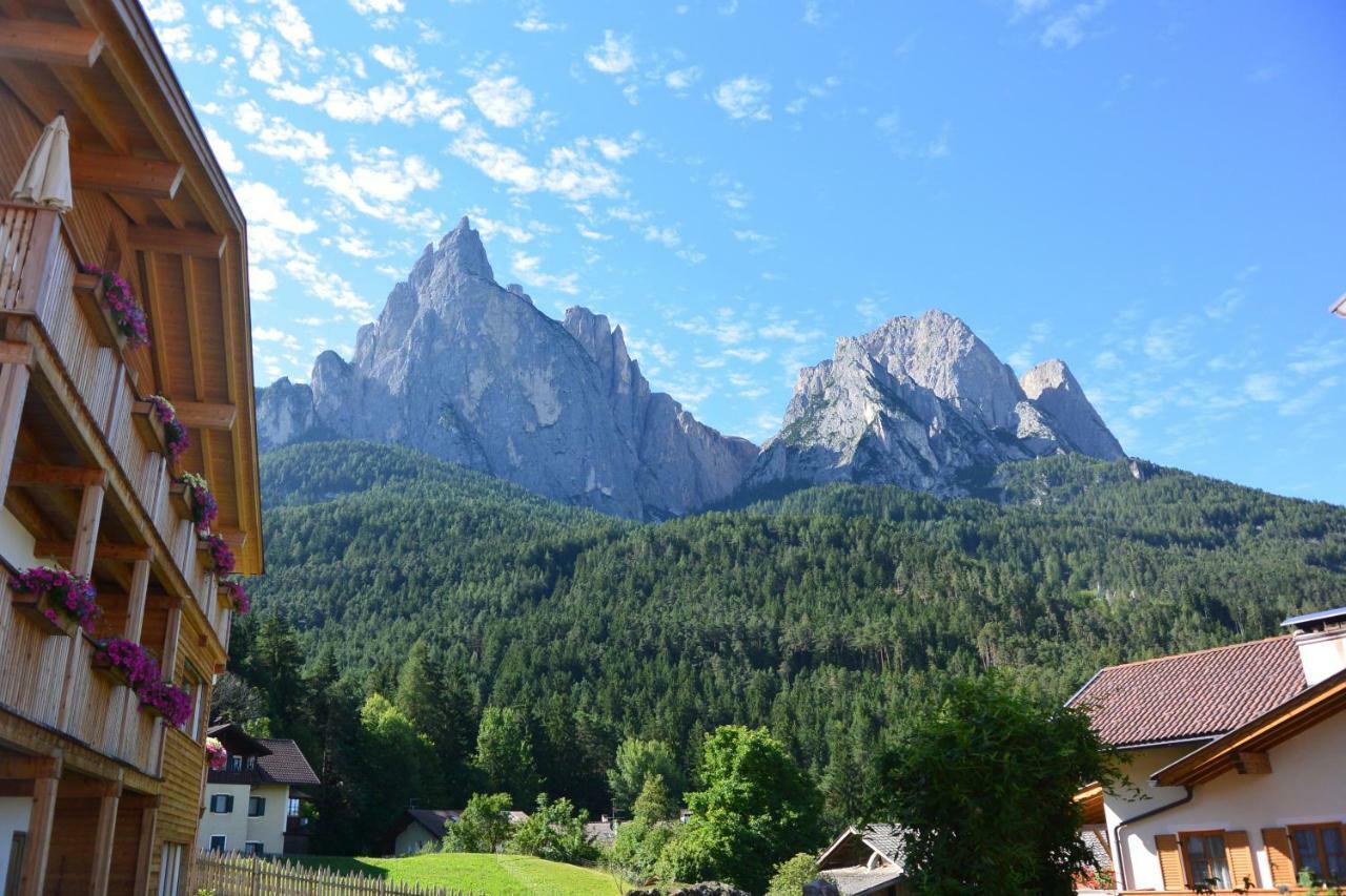 Appartement Haus Bernard à Alpe di Alpe di Siusi Extérieur photo